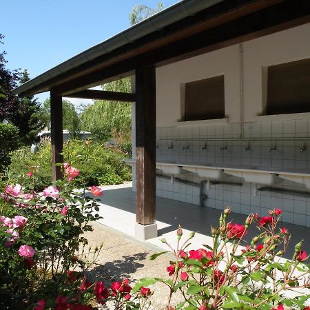 Tente Familiale Au Camping Hautoreille Bannes  Εξωτερικό φωτογραφία
