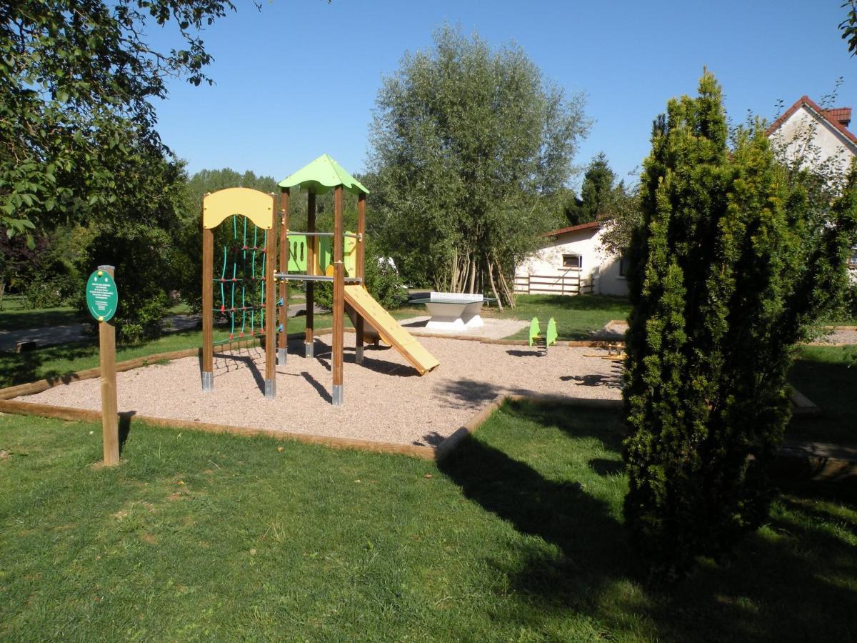 Tente Familiale Au Camping Hautoreille Bannes  Εξωτερικό φωτογραφία